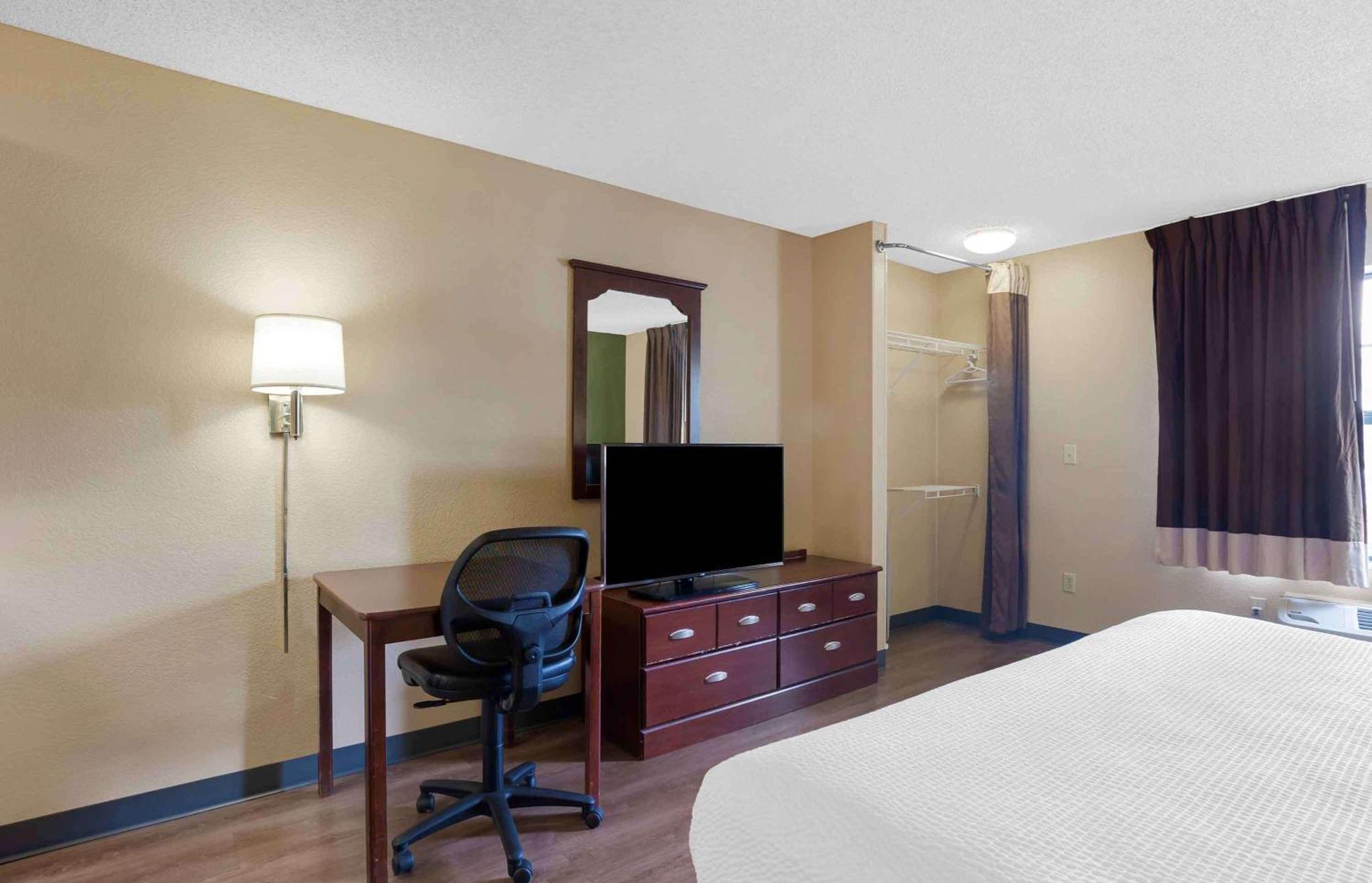 Extended Stay America Select Suites - Fayetteville - Springdale Exterior photo