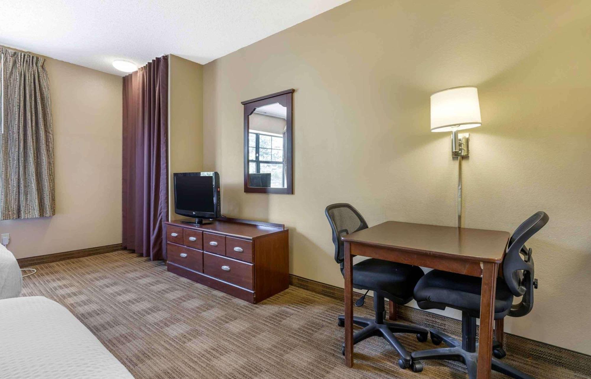Extended Stay America Select Suites - Fayetteville - Springdale Exterior photo